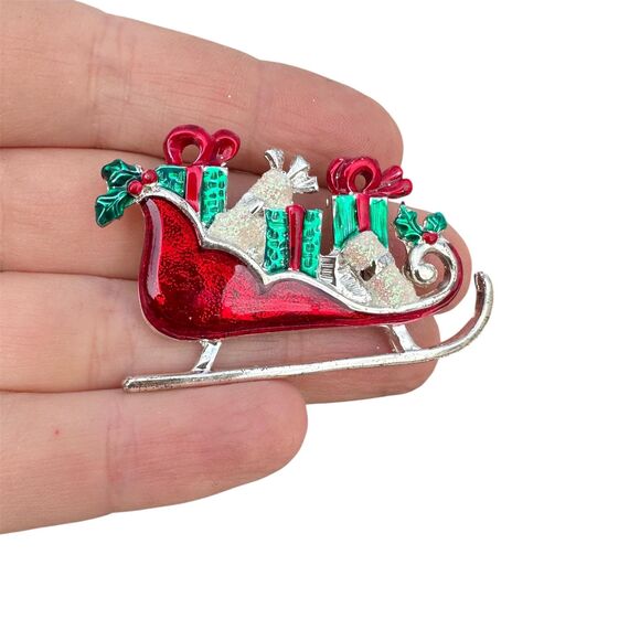 Vintage Santa Sleigh with Christmas Gifts Brooch Pin - Picture 2 of 8